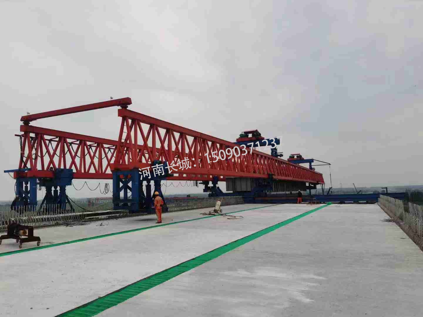 山東煙臺(tái)360噸架橋機(jī)